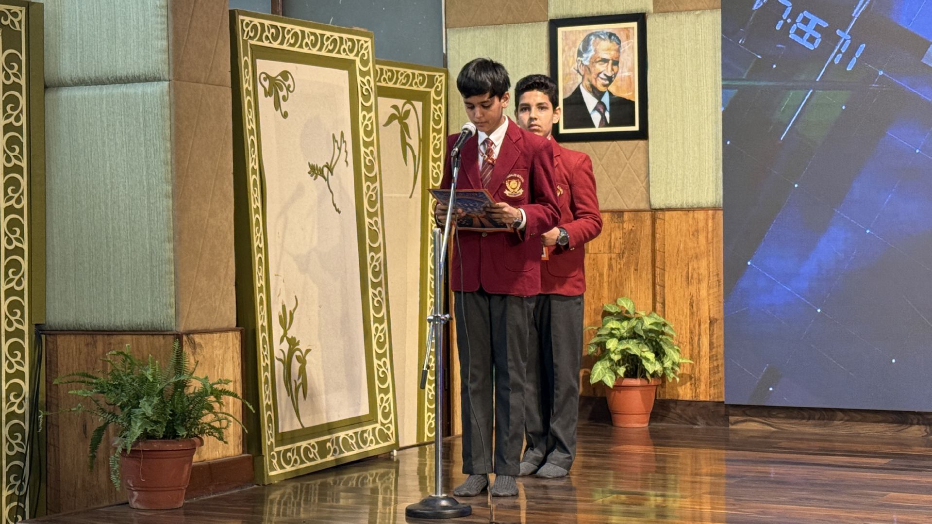 Random Gallery Image