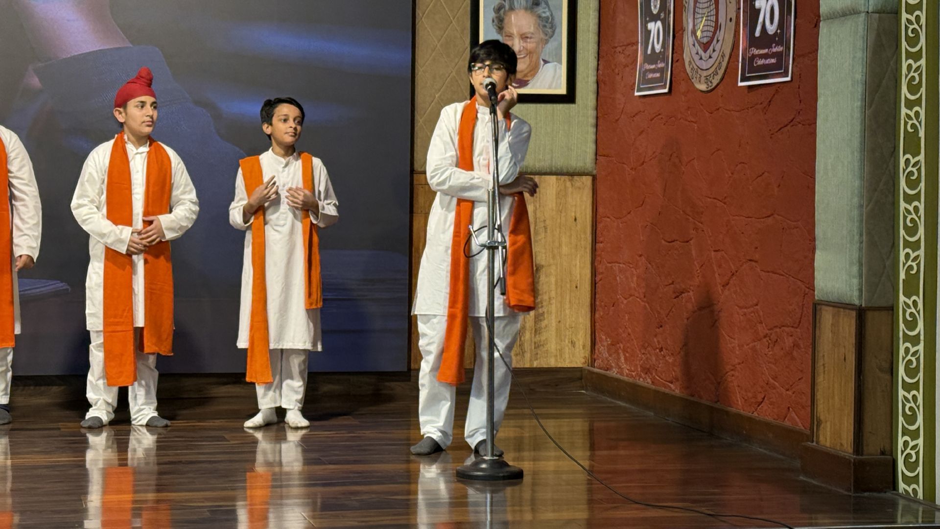 Random Gallery Image